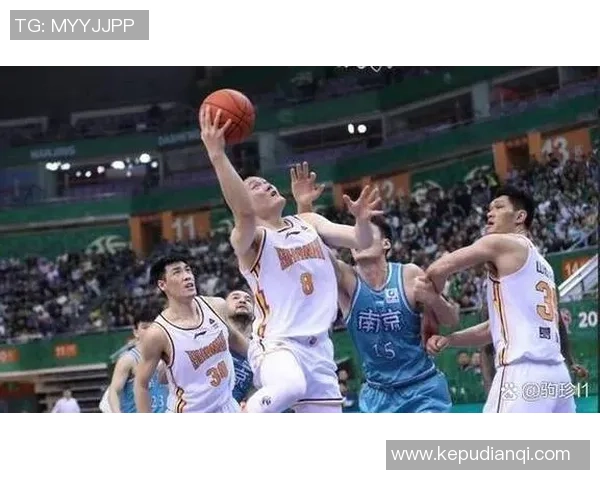 重庆篮球队在精英赛中的比赛经验与表现分析